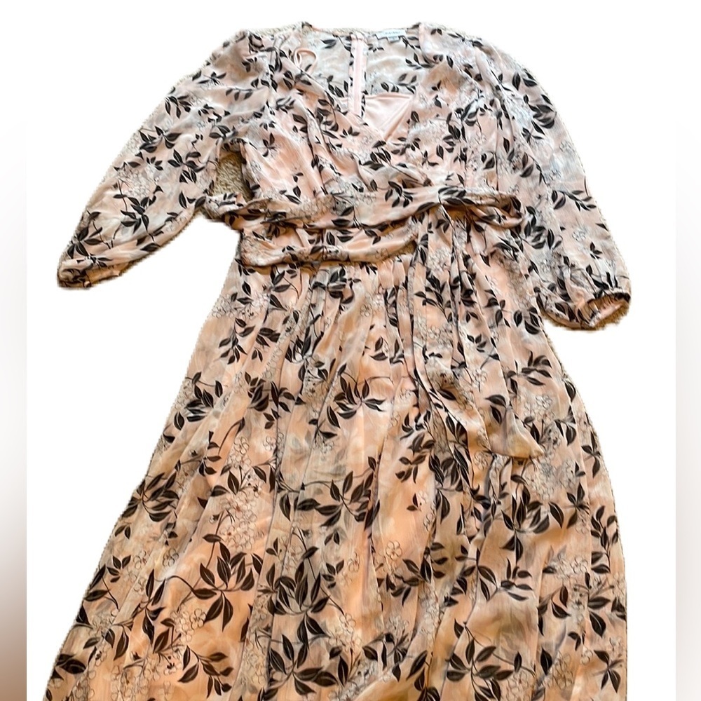 Calvin Klein size 12 pink floral dress with built in liner